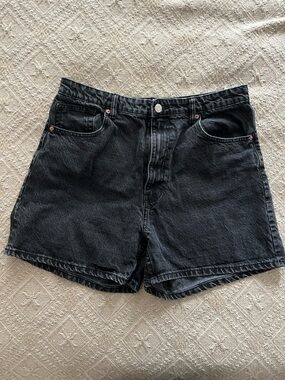 Zara High Waist Denim Shorts Black Washed Size 14